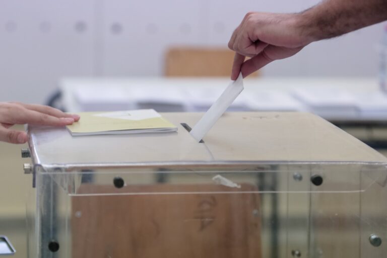 Τα παράξενα και απρόοπτα της κάλπης