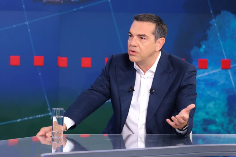 «Τι θα γίνει όταν στο τέλος του χρόνου τελειώσουν τα περιβόητα pass;»