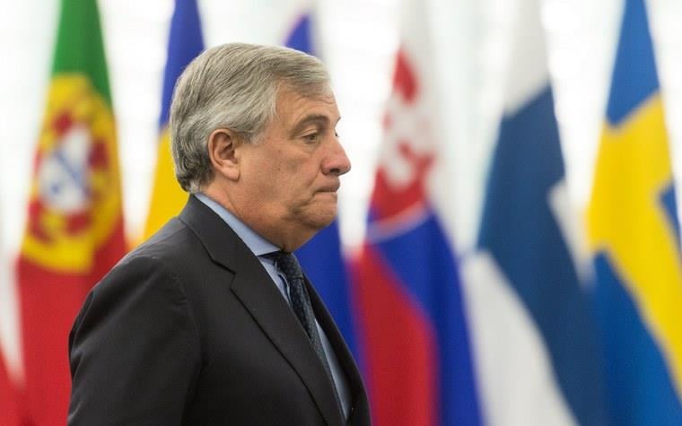 Ο υπουργός Εξωτερικών Ταγιάνι διαδέχτηκε τον Μπερλουσκόνι στο Forza Italia