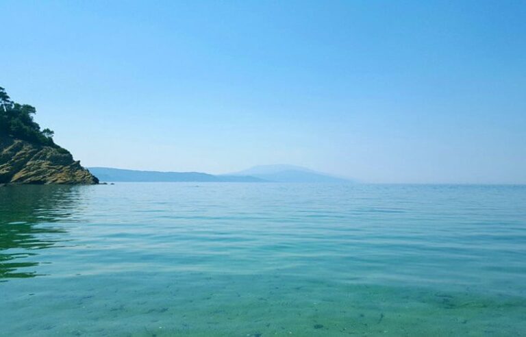 Tα ελληνικά νησιά που προτείνουν για το 2024 οι βρετανικοί Times – Ανοικτά τα ξενοδοχεία μέχρι τέλος Οκτωβρίου στην Ελλάδα