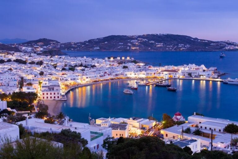 «Είναι κάτι πολύ περισσότερο από ένα νησί για πάρτι» – News.gr