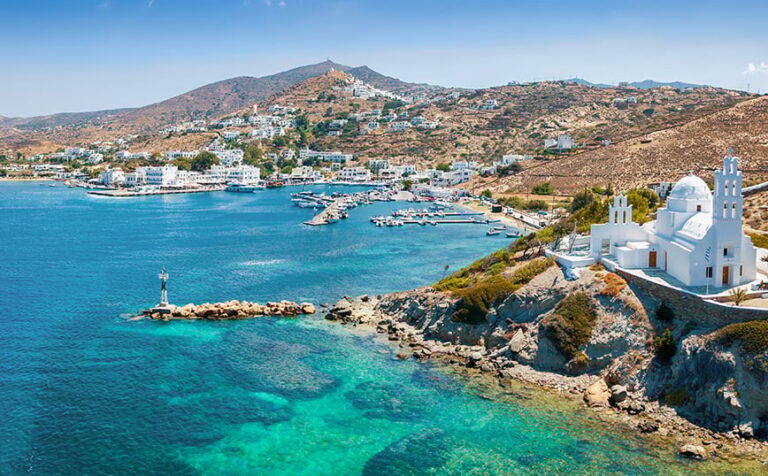 Η βρετανική «The Sun» ξεχωρίζει την Ίο ως την έκπληξη του επόμενου καλοκαιριού – News.gr