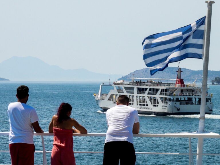 Ακτοπλοϊκά εισιτήρια: Πού κυμαίνονται φέτος οι τιμές