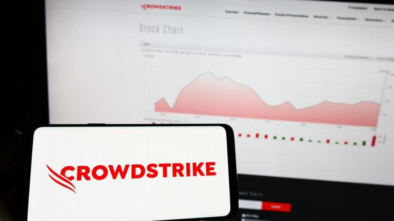 CrowdStrike: Το 97% των συστημάτων έχει και πάλι συνδεθεί
