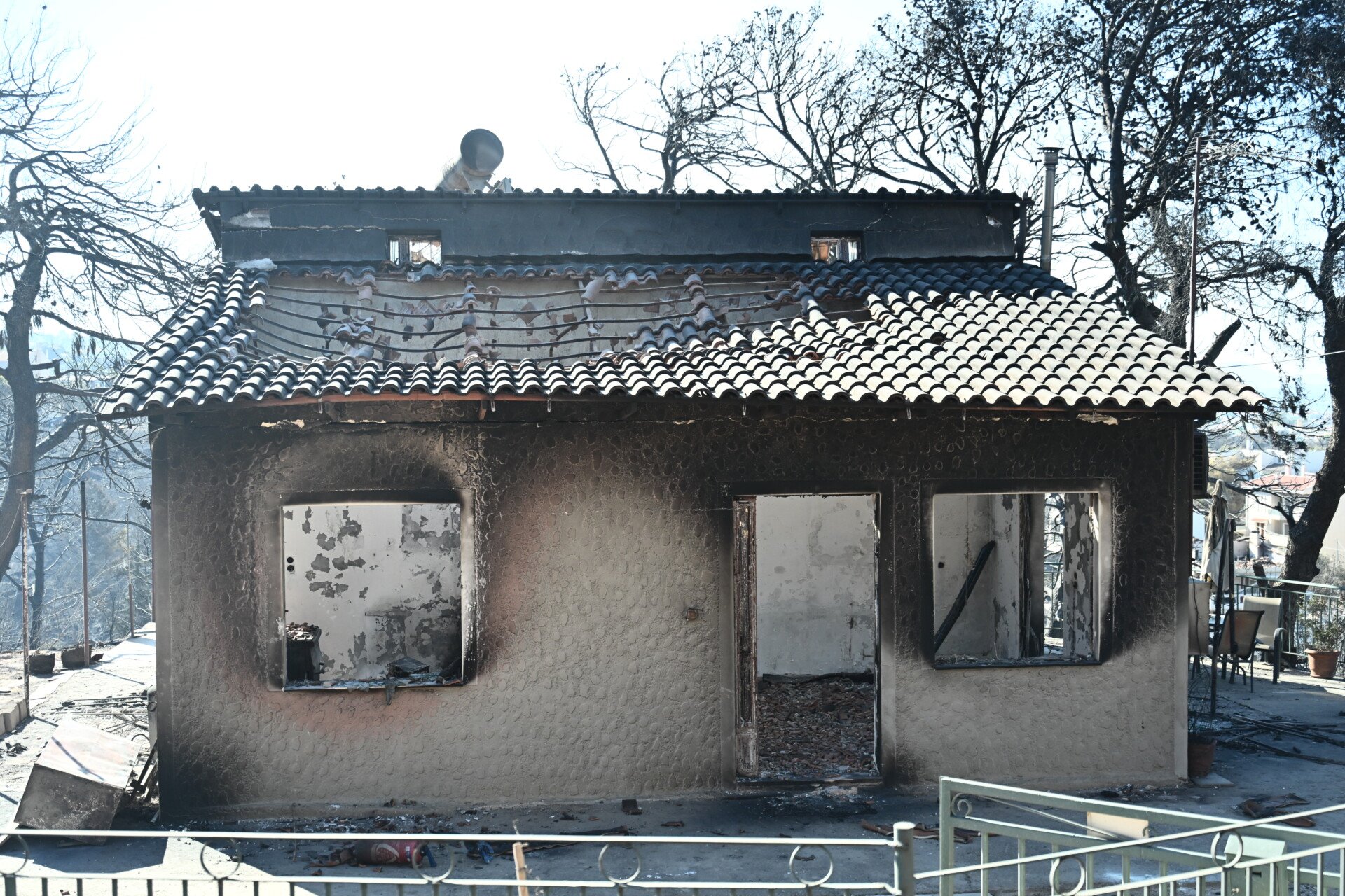 pyrkagia attiki 2 1