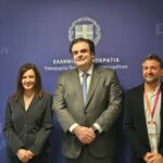 Attica Bank Pierrakakis apinidotes sxoleia