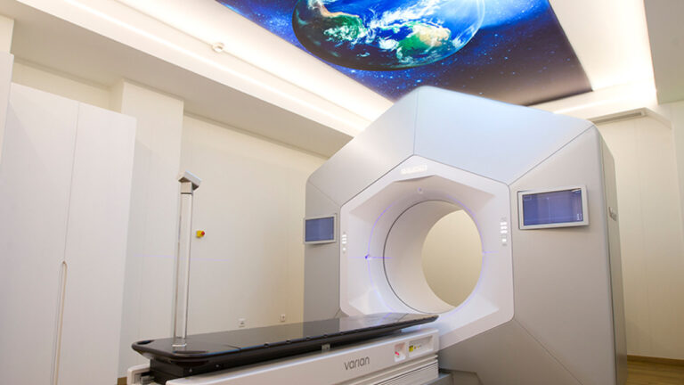 Ακτινοθεραπεία: Το εξελιγμένο όπλο στην καταπολέμηση του καρκίνου