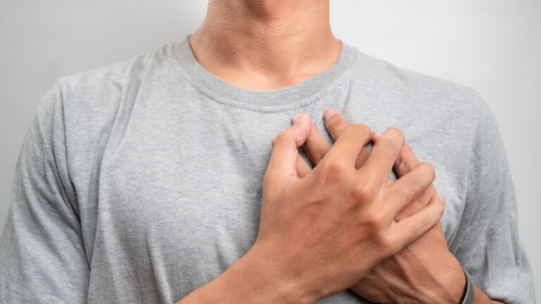 Έρευνα: Η πολύωρη καθιστική ζωή βλάπτει σοβαρά την καρδιά