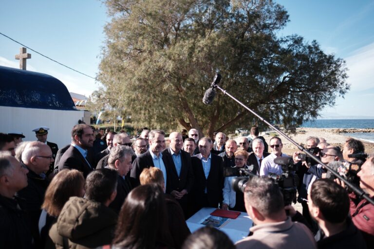 Η οικονομία υπεραποδίδει και τα χρήματα επιστρέφουν σε έργα με κοινωνικό αποτύπωμα