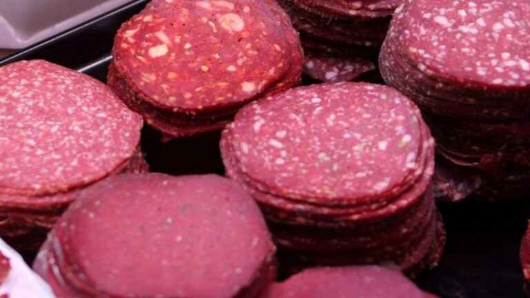 Διατροφή: Η κατανάλωση επεξεργασμένων τροφίμων συνδέεται με συγκέντρωση λίπους στους μύες