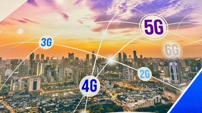 Το πρώτο sms: Η ευχή «Merry Christmas» εστάλη το 1992 – Τι ακολούθησε