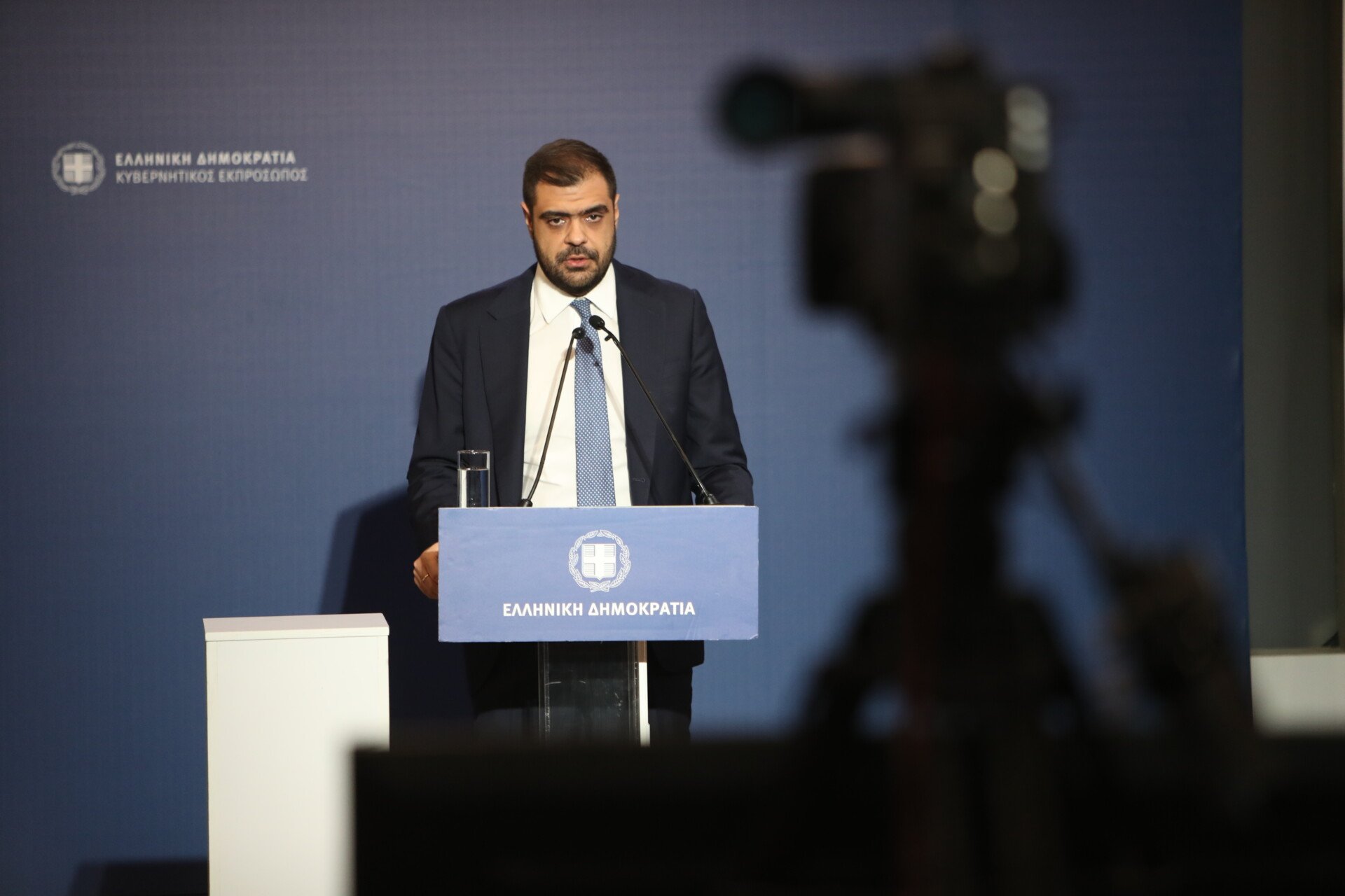 boles pasok kke marinakis