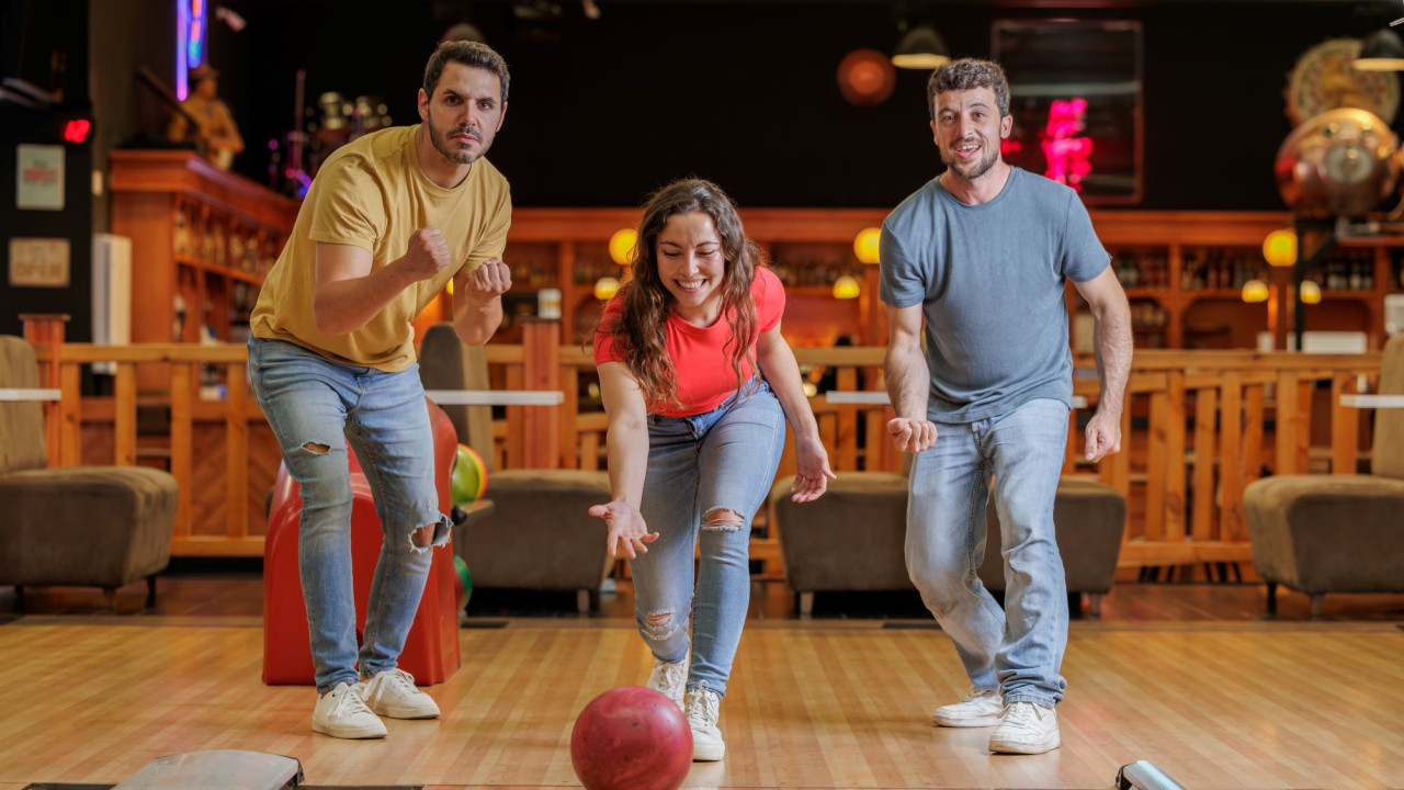 shutterstock bowling