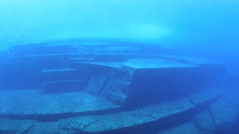 Ιαπωνία: Μυστηριώδης υποβρύχια «πυραμίδα» «ξαναγράφει» την ιστορία