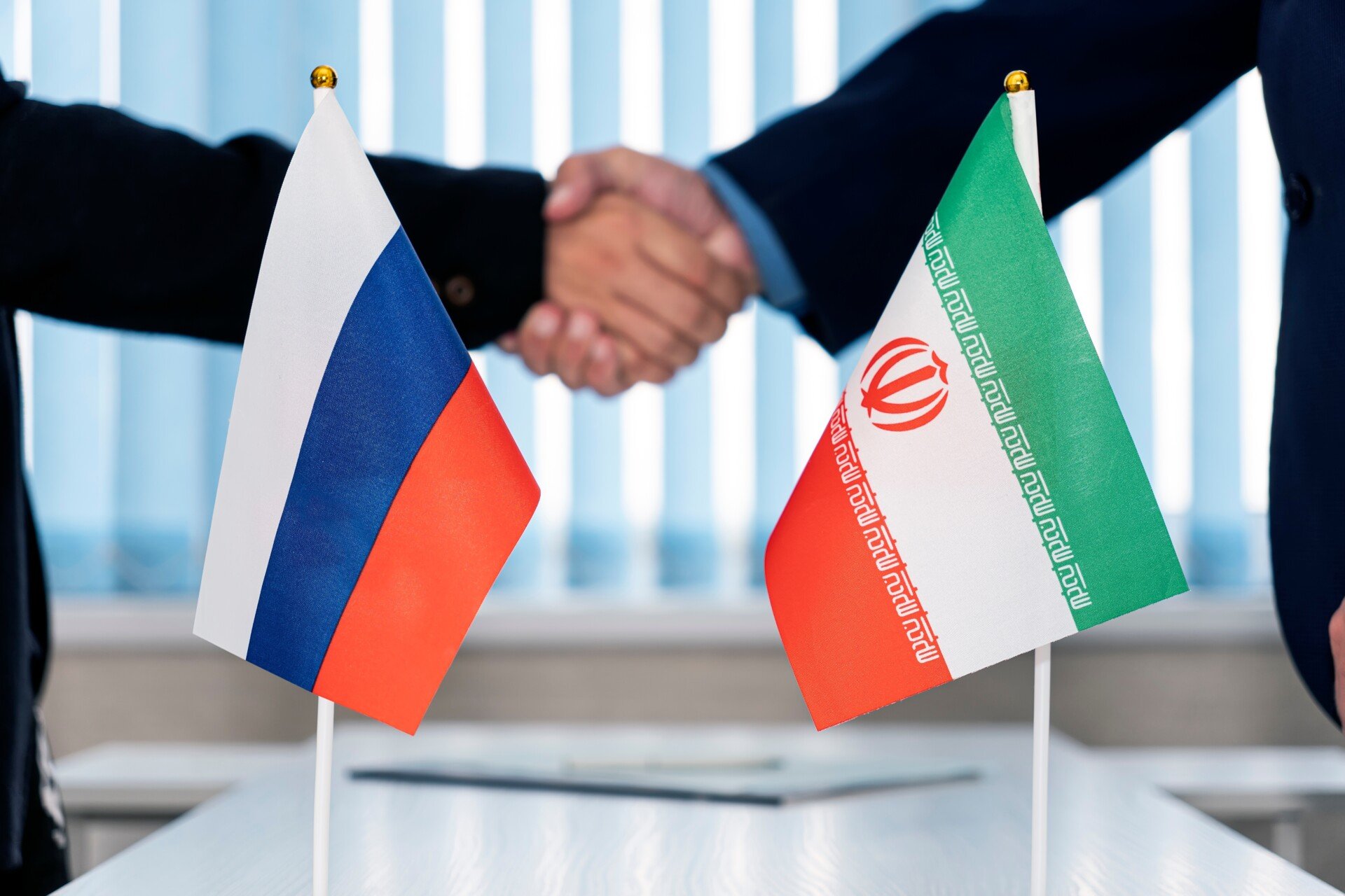 iran rosia diapragmateuseis