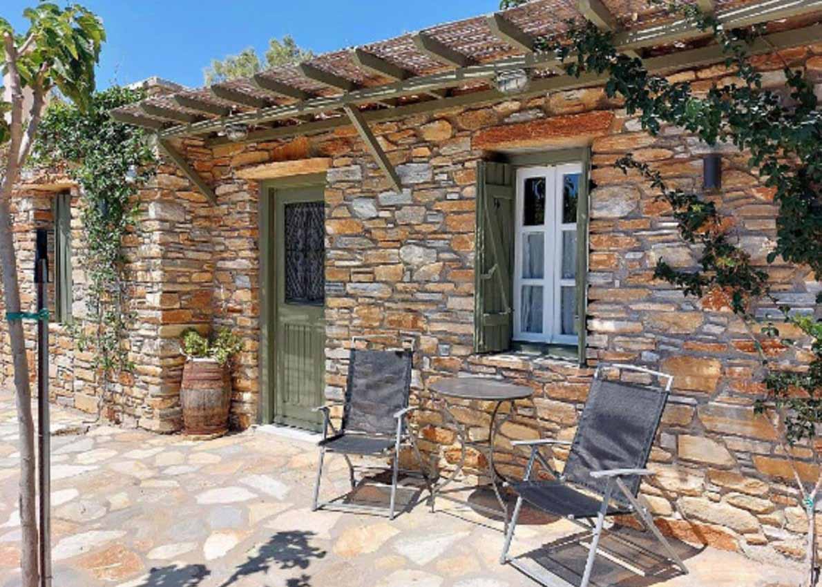 σκαλοπάτια Καρύστου, ρίχτια Καρύστου, πετρόπλακες Καρύστου, ελληνική φυσική πέτρα Καρύστου,